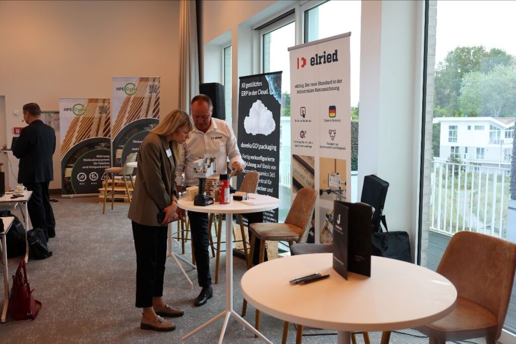 Elried Stand an der Tagung