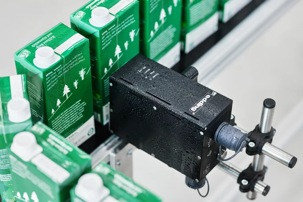 Druck in nasser Umgebung mit edding in-line IP67